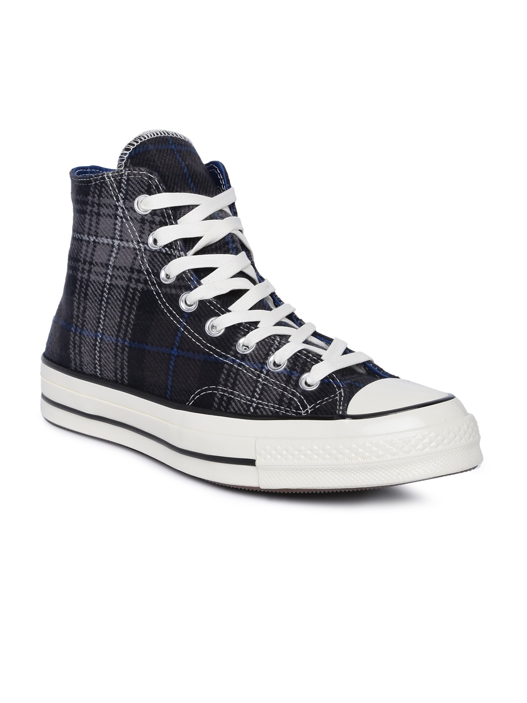 

Converse Unisex Grey Printed Canvas Mid-Top Sneakers