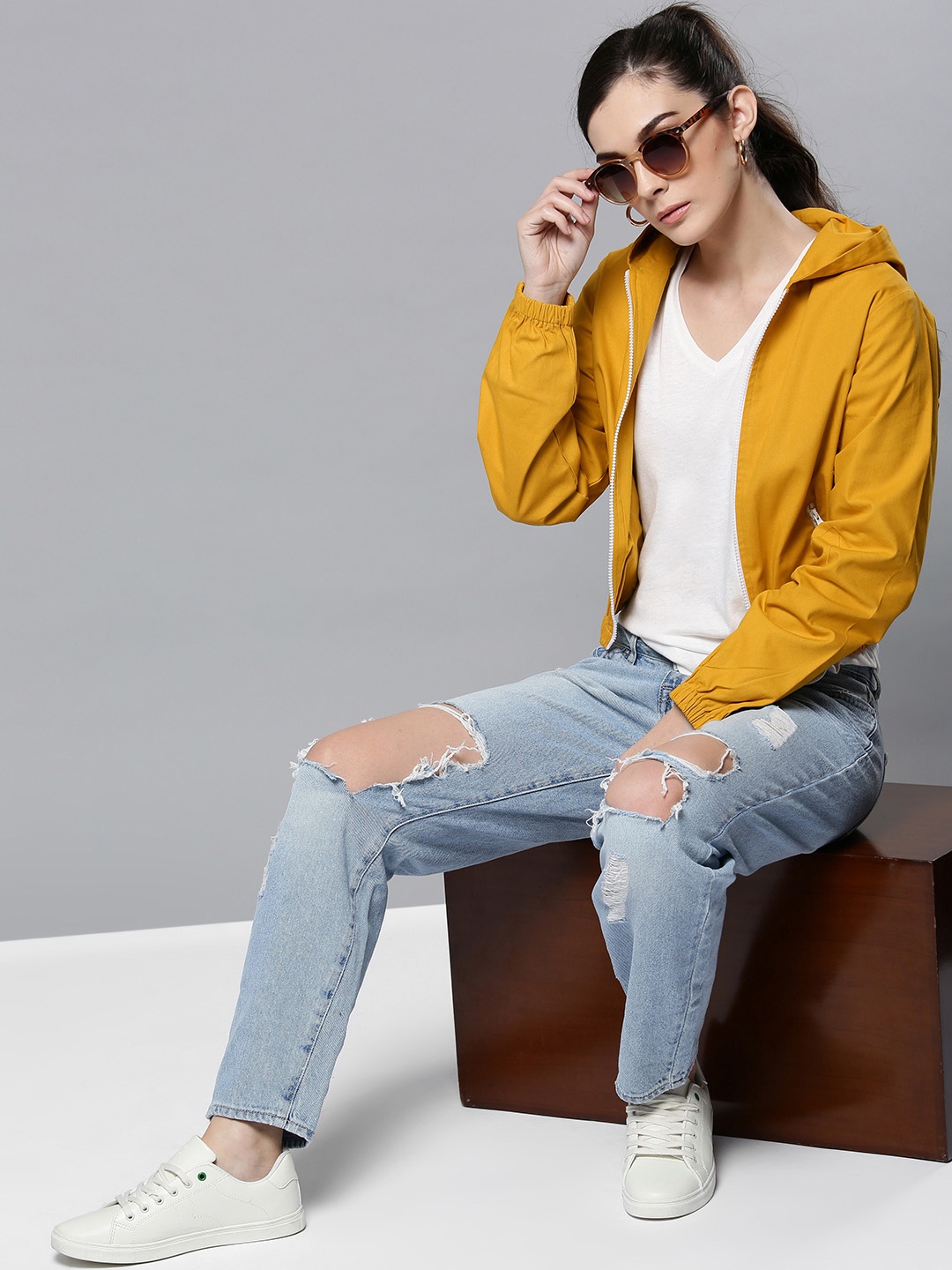 

Harpa Women Mustard Yellow Solid Tailored Jacket