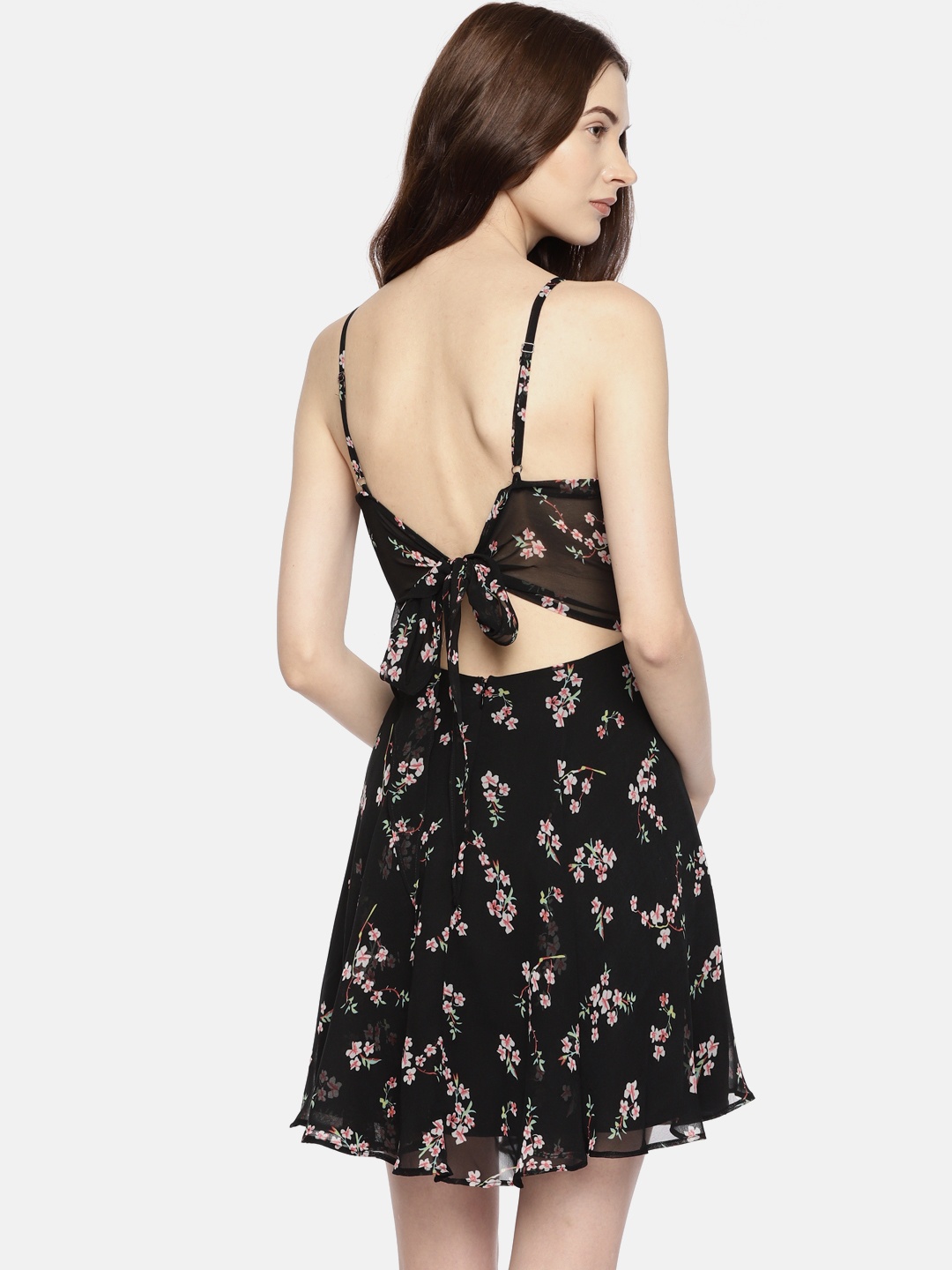 

ROVING MODE Black Floral Printed Fit and Flare Dress