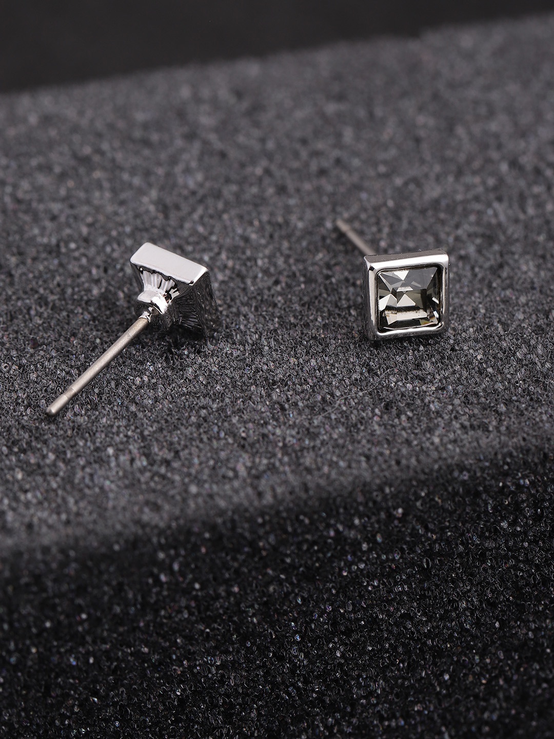 

Carlton London Silver-Toned & Charcoal Grey Stone Studded Square Studs