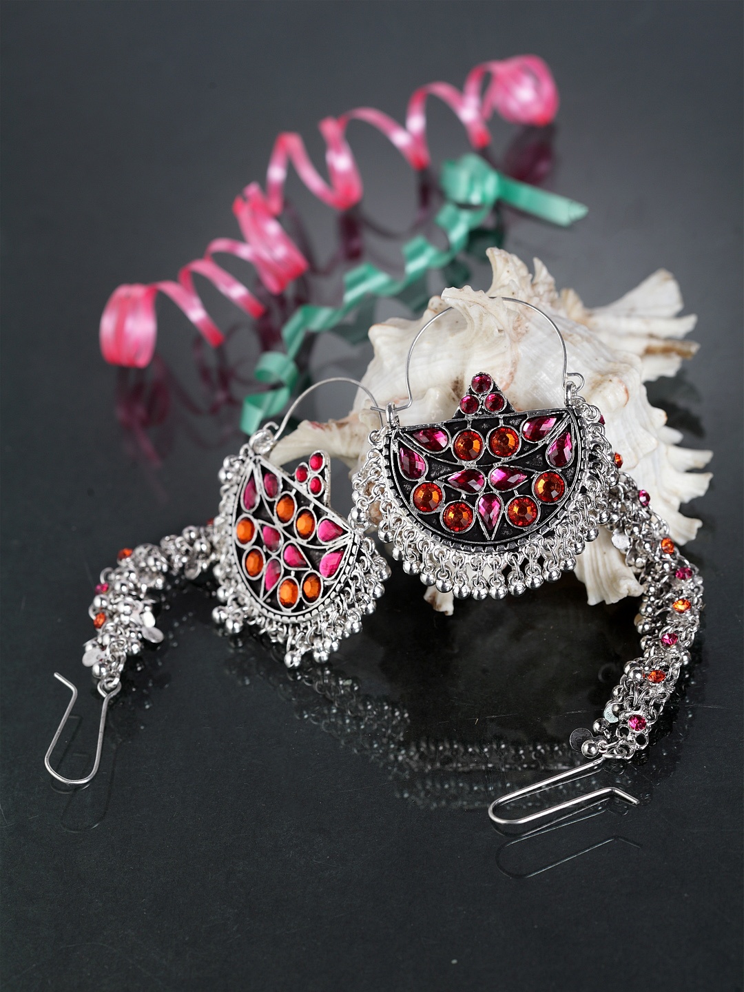 

Moedbuille Silver-Plated Enamelled Crescent Shaped Chandbalis