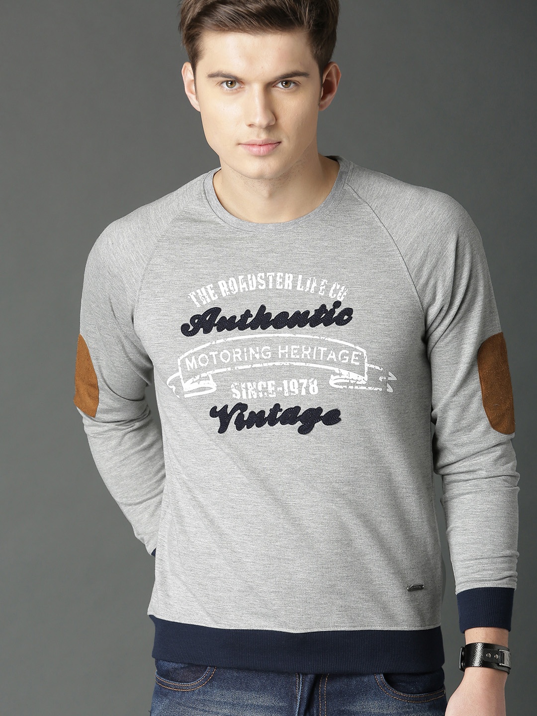 

Roadster Men Grey Melange Printed Sweatshirt