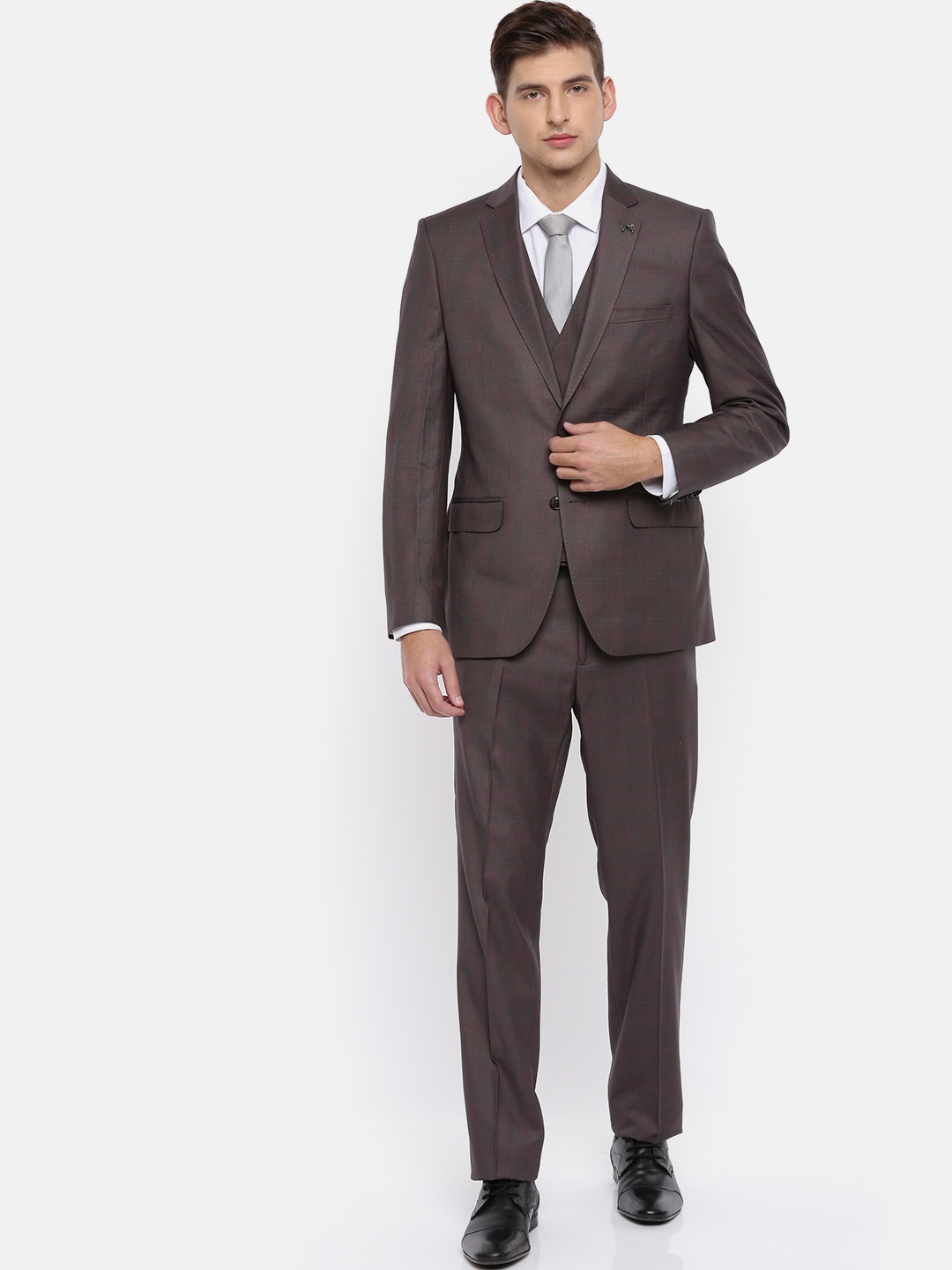 

Raymond Men Brown Checked Contemporary Fit Single-Breasted Formal Suit
