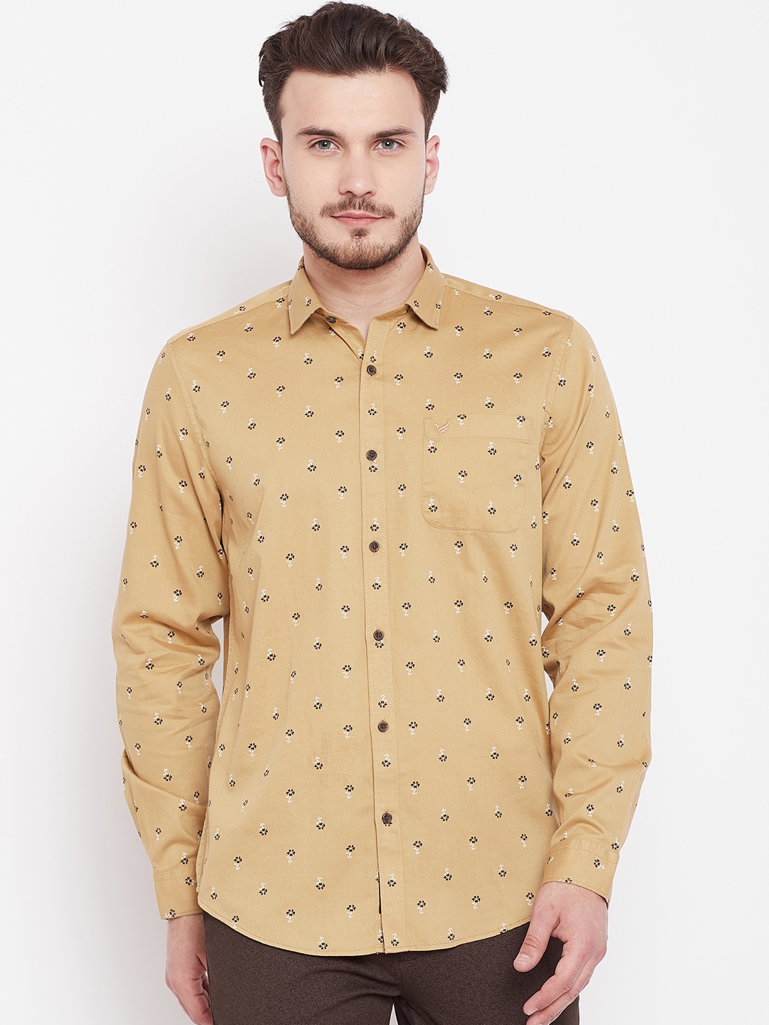 

Blackberrys Men Beige & Black Slim Fit Printed Casual Shirt