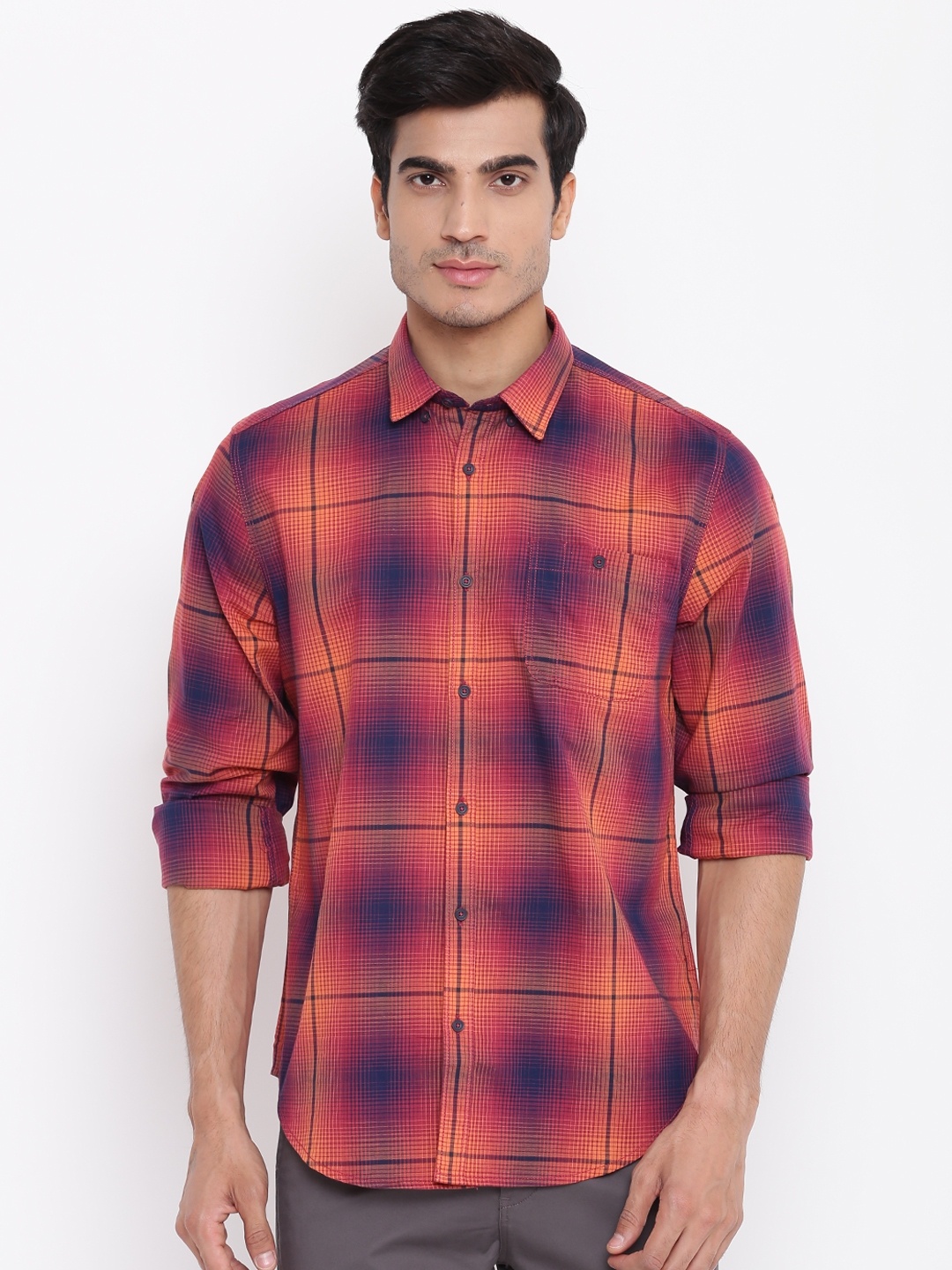 

Blackberrys Men Orange & Navy Blue Slim Fit Checked Casual Shirt