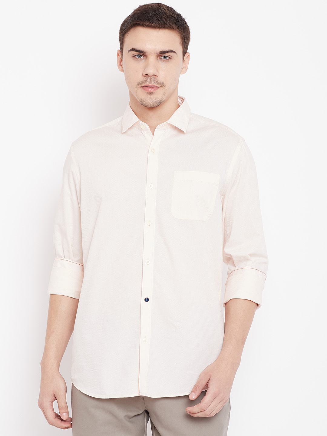 

Blackberrys Men Peach-Coloured Slim Fit Textured Casual Shirt