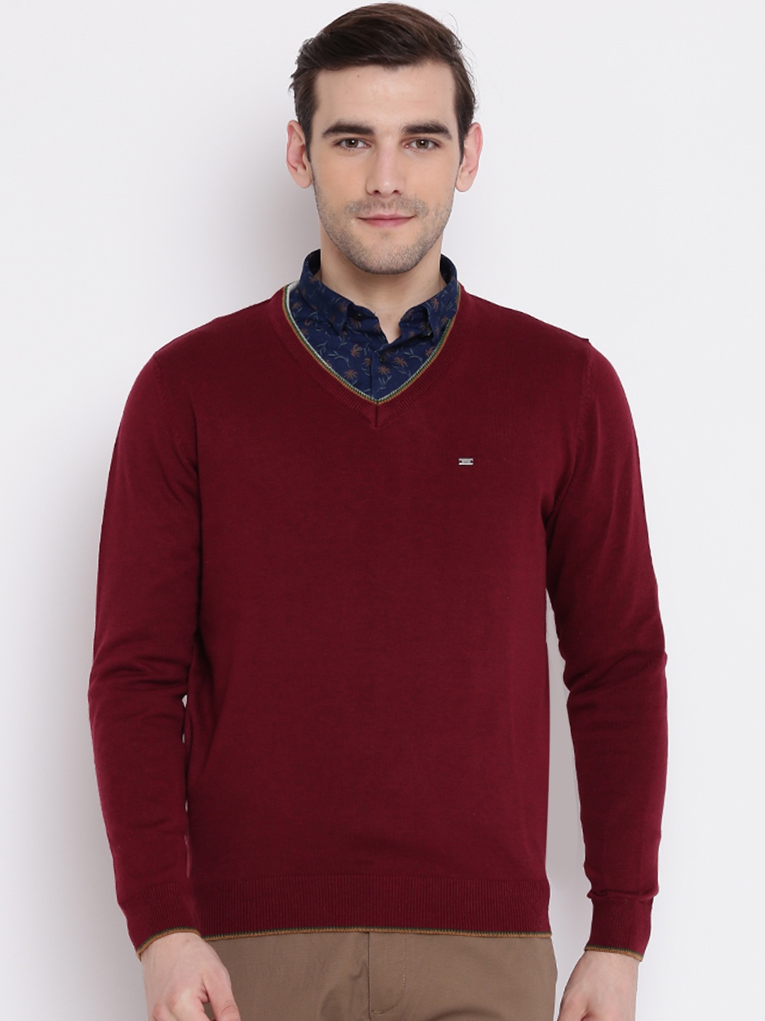 

Blackberrys Men Maroon Solid Pullover