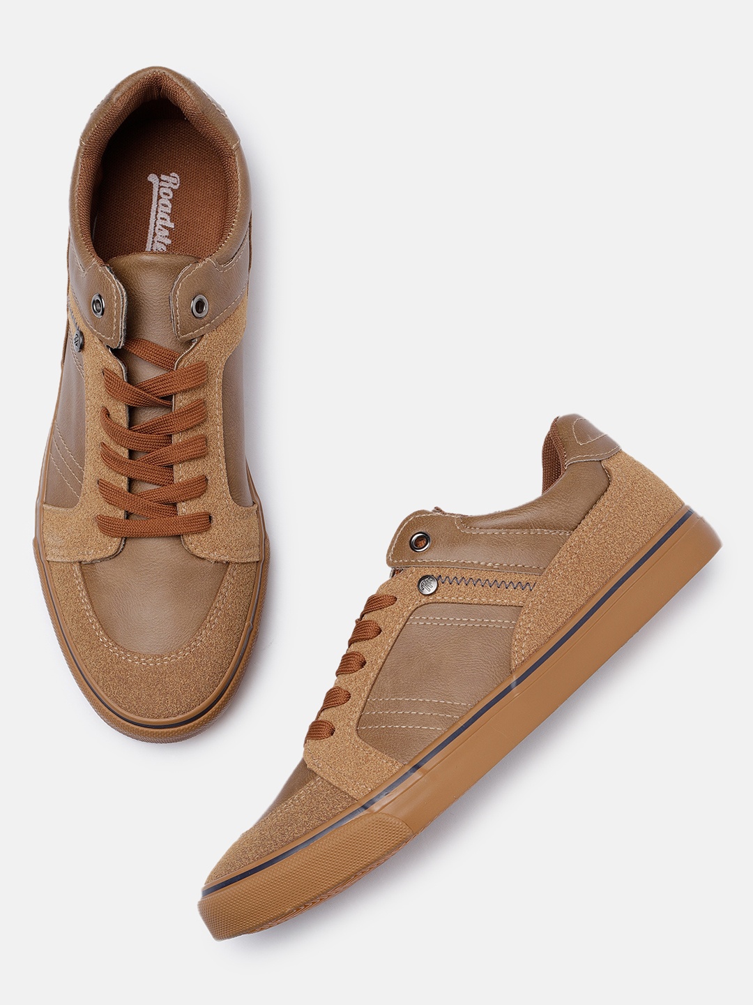 

Roadster Men Brown Sneakers