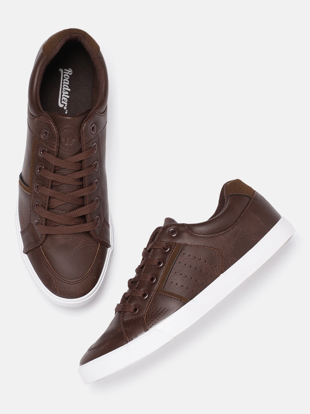 

Roadster Men Brown Sneakers