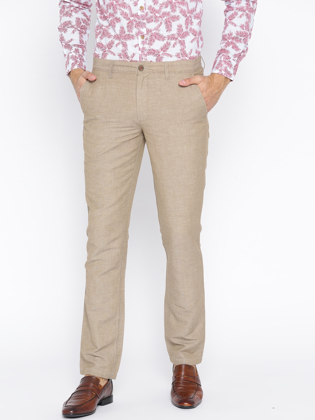 

Wills Lifestyle Men Beige Slim Fit Solid Regular Trousers
