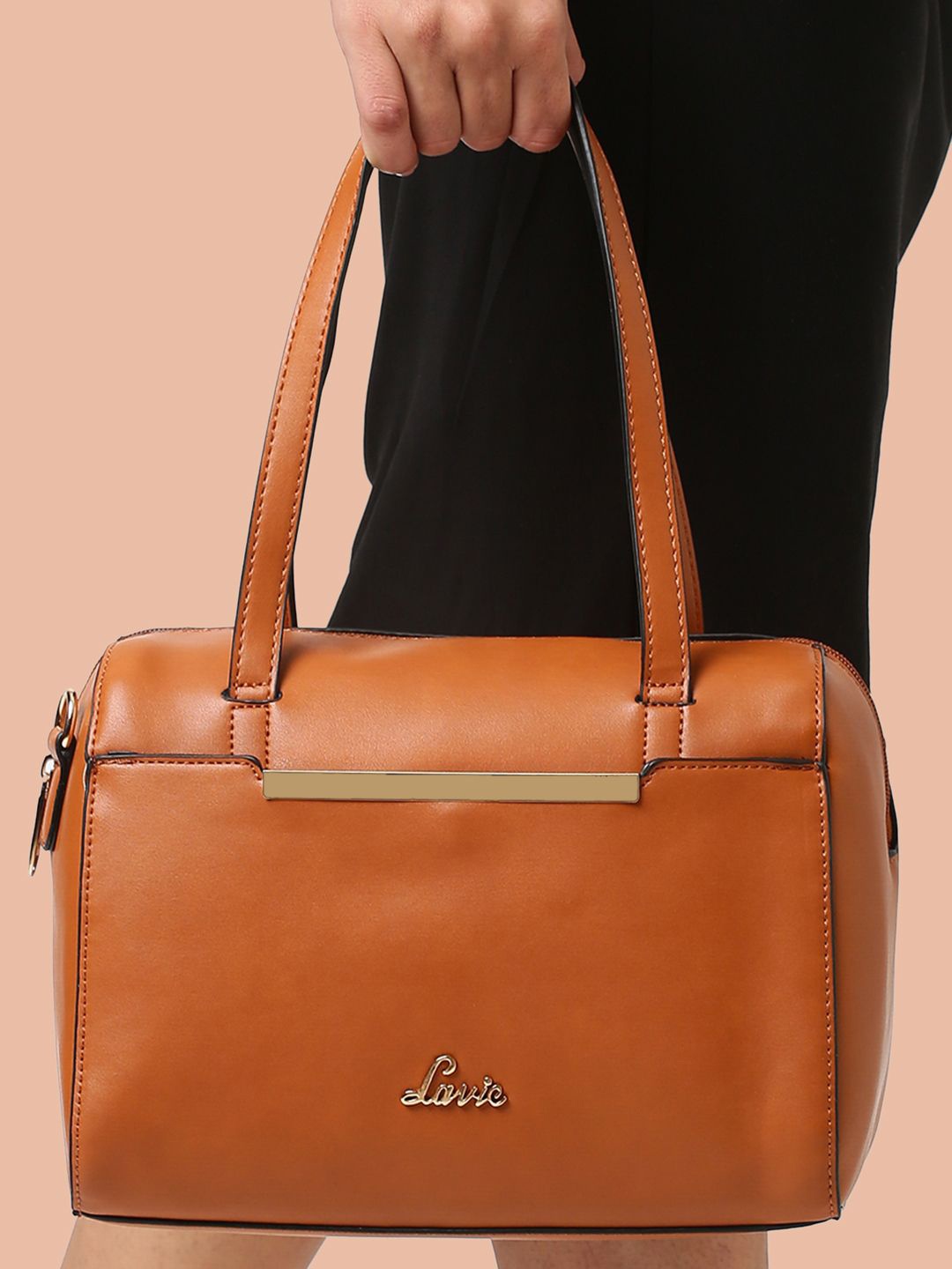 

Lavie Vigabatrin Women Tan Box Bag