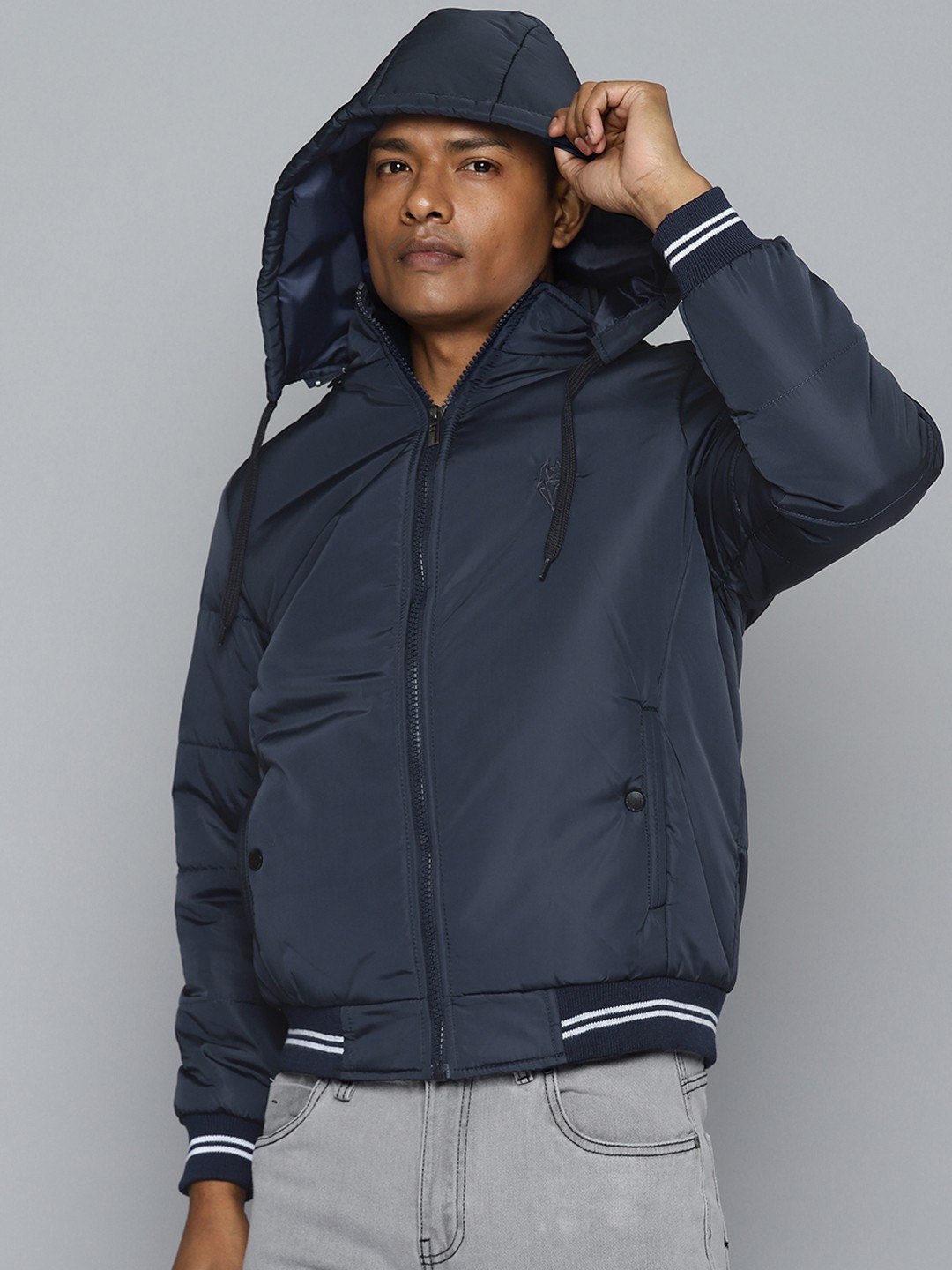 

Fort Collins Men Solid Detachable Hood Varsity Jacket, Navy blue