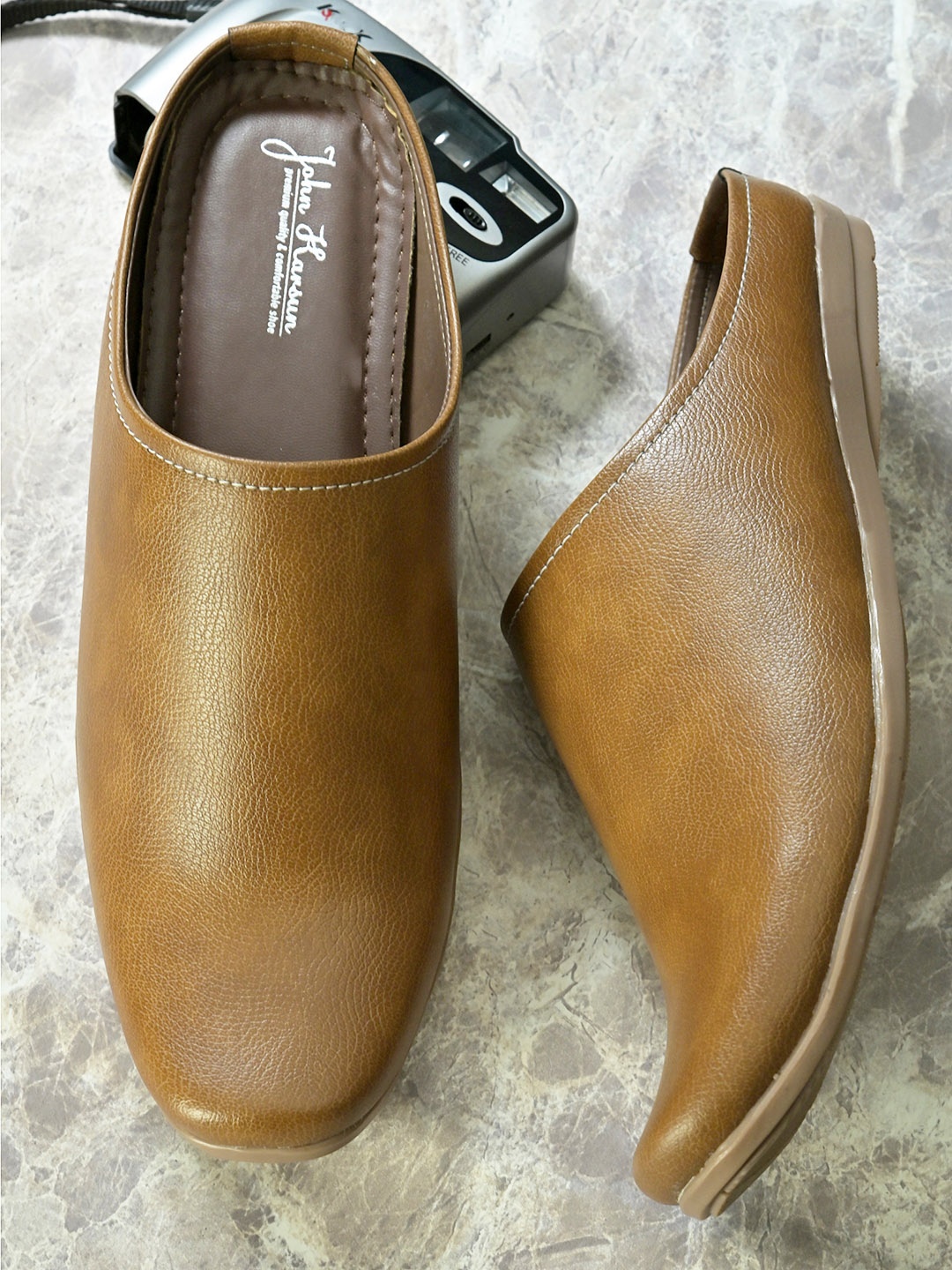 

John Karsun Men Tan Brown Clogs