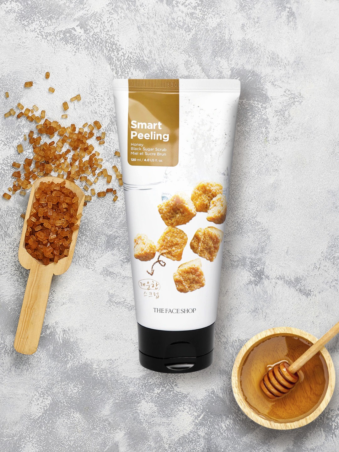 

The Face Shop Smart Peeling Honey Black Sugar Scrub 120 ml, White