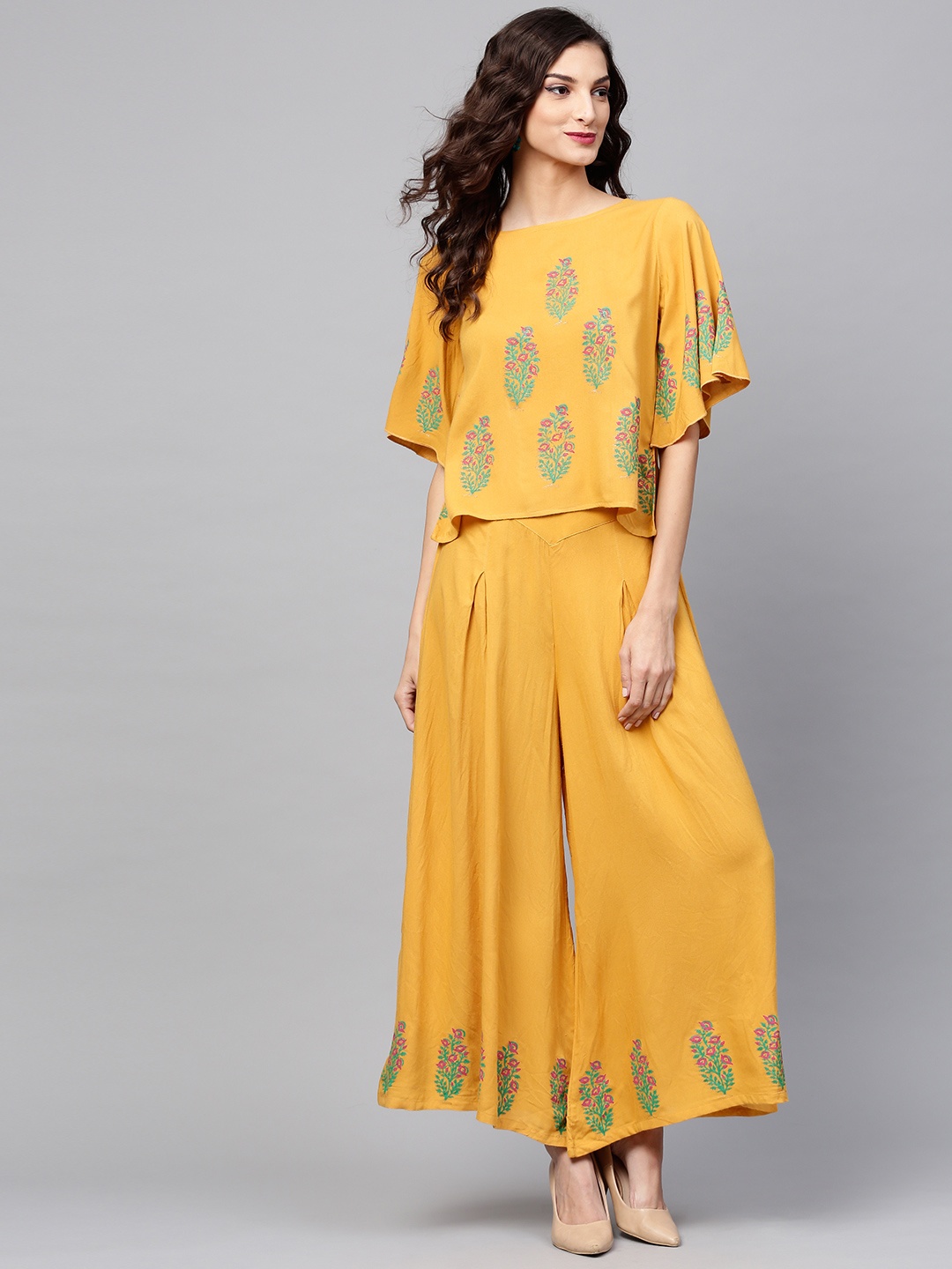 

Bitterlime Women Mustard Yellow Block Print Top with Palazzos