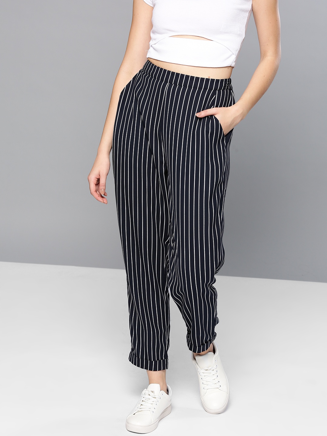 

Besiva Women Navy Blue & White Regular Fit Striped Trousers