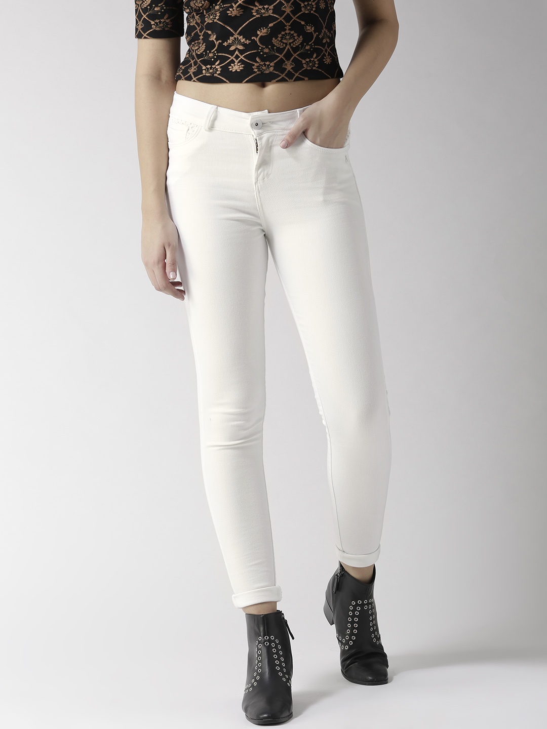 

Xpose Women White Skinny Fit Mid-Rise Clean Look Stretchable Cropped Jeans