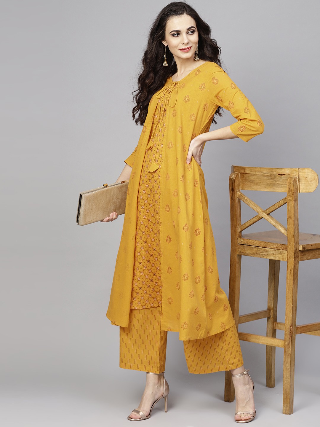 

AKS Women Mustard Yellow Printed Kurta with Palazzos