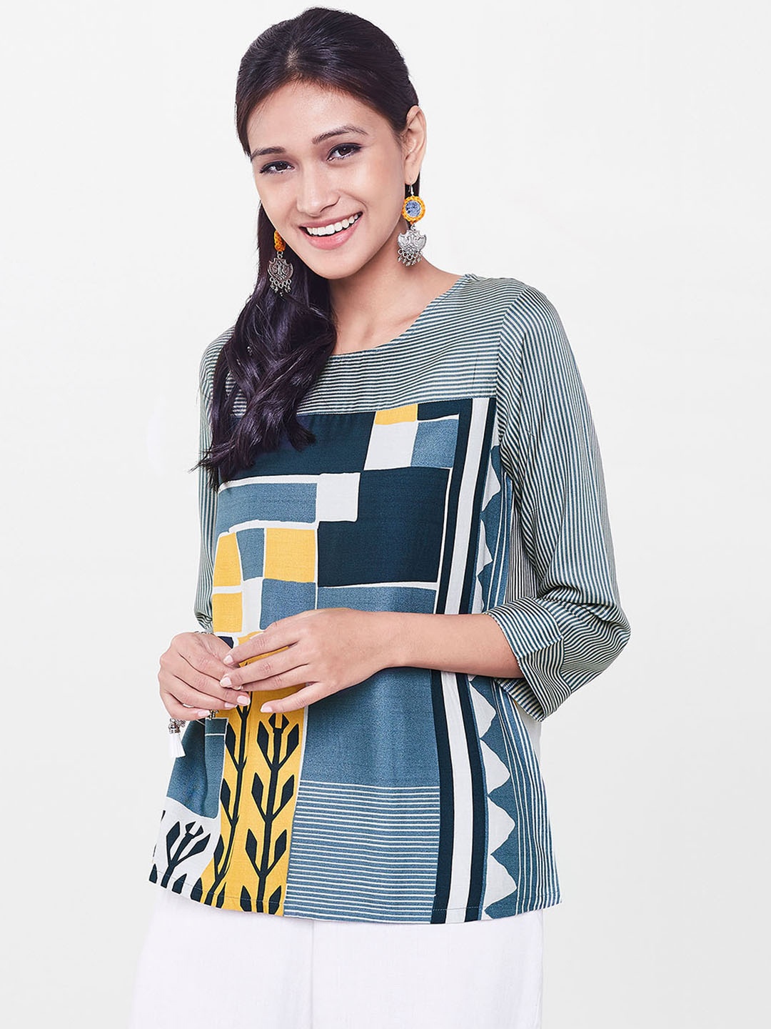 

Global Desi Women Grey Printed Top