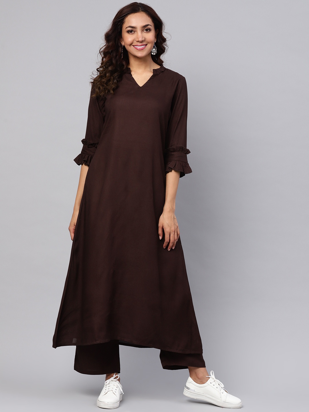 

Idalia Women Coffee Brown Solid Kurta with Palazzos