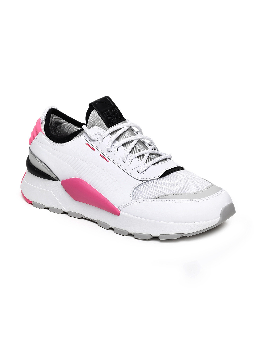 

Puma Unisex White KNOCKO Sneakers