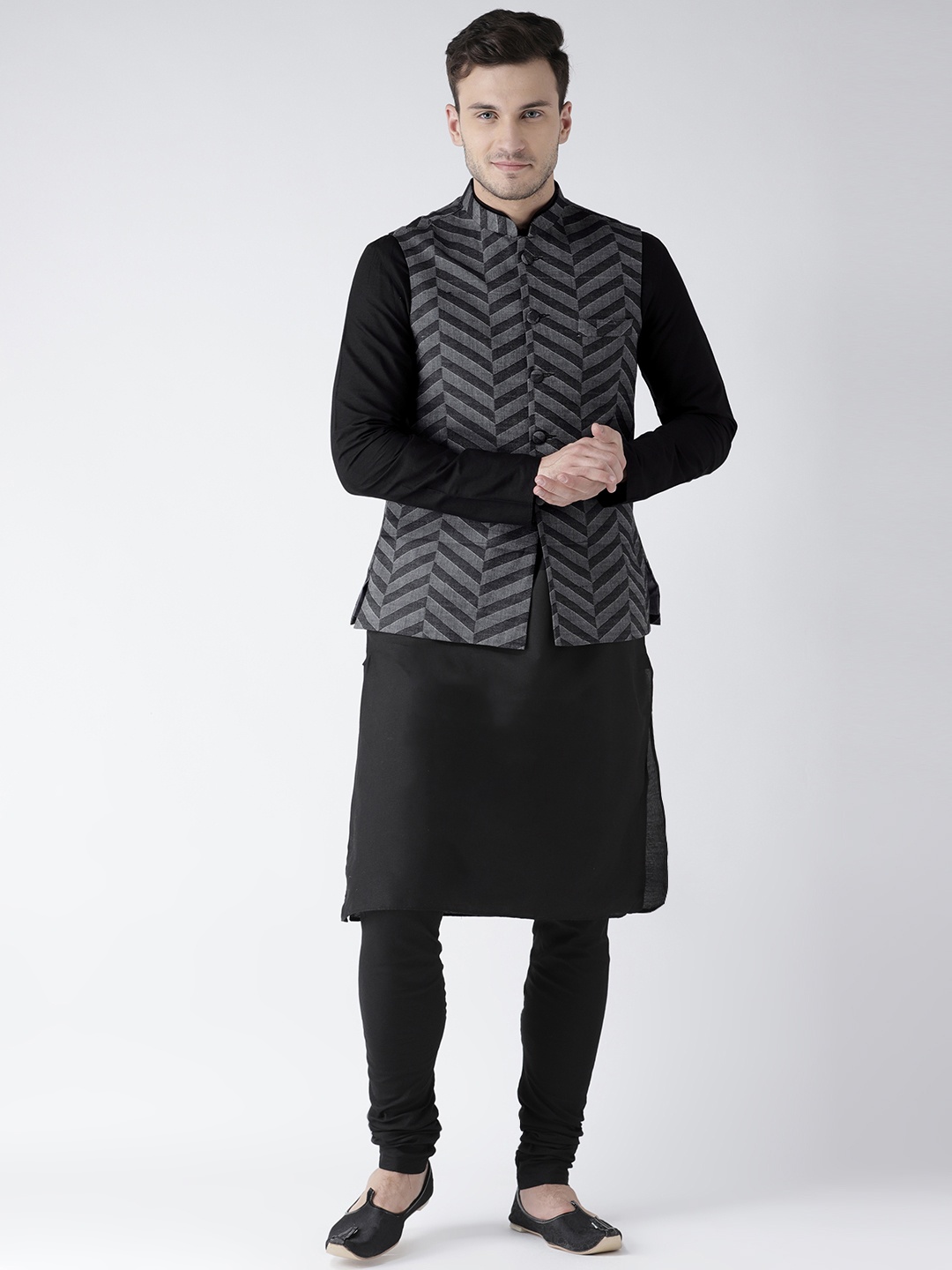 

KISAH Men Grey Printed Kurta with Churidar & Nehru Jacket