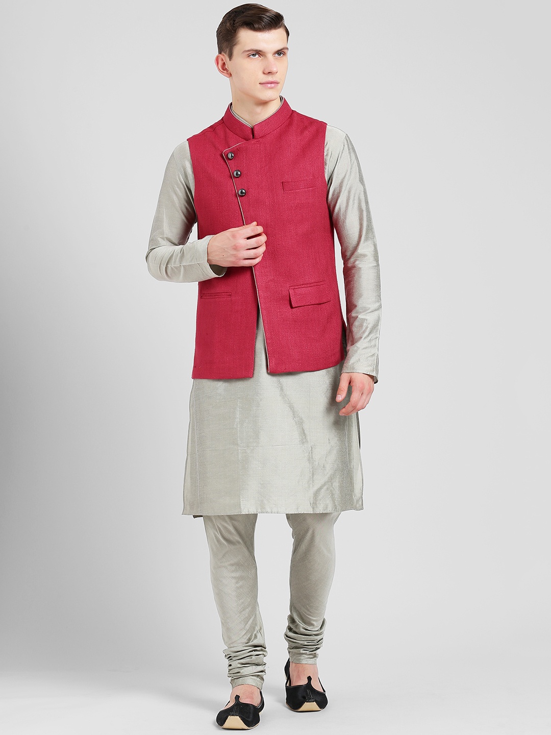 

KISAH Men Grey & Pink Solid Kurta with Churidar & Nehru Jacket