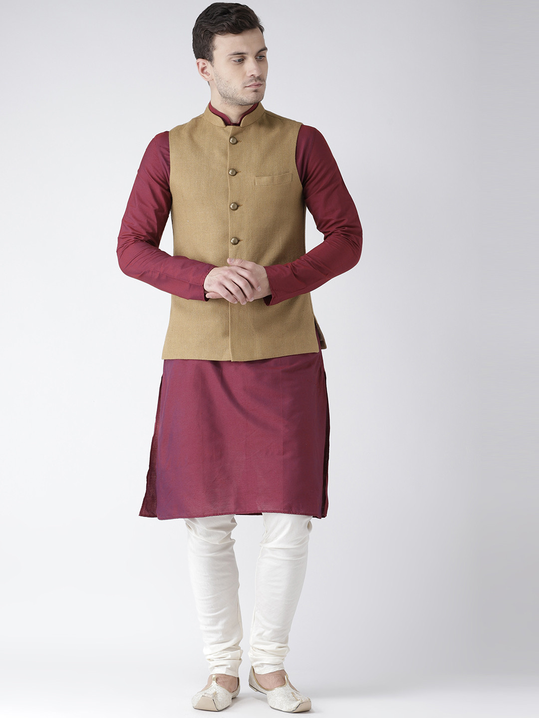 

KISAH Men Burgundy Solid Churidar Kurta with Nehru Jacket