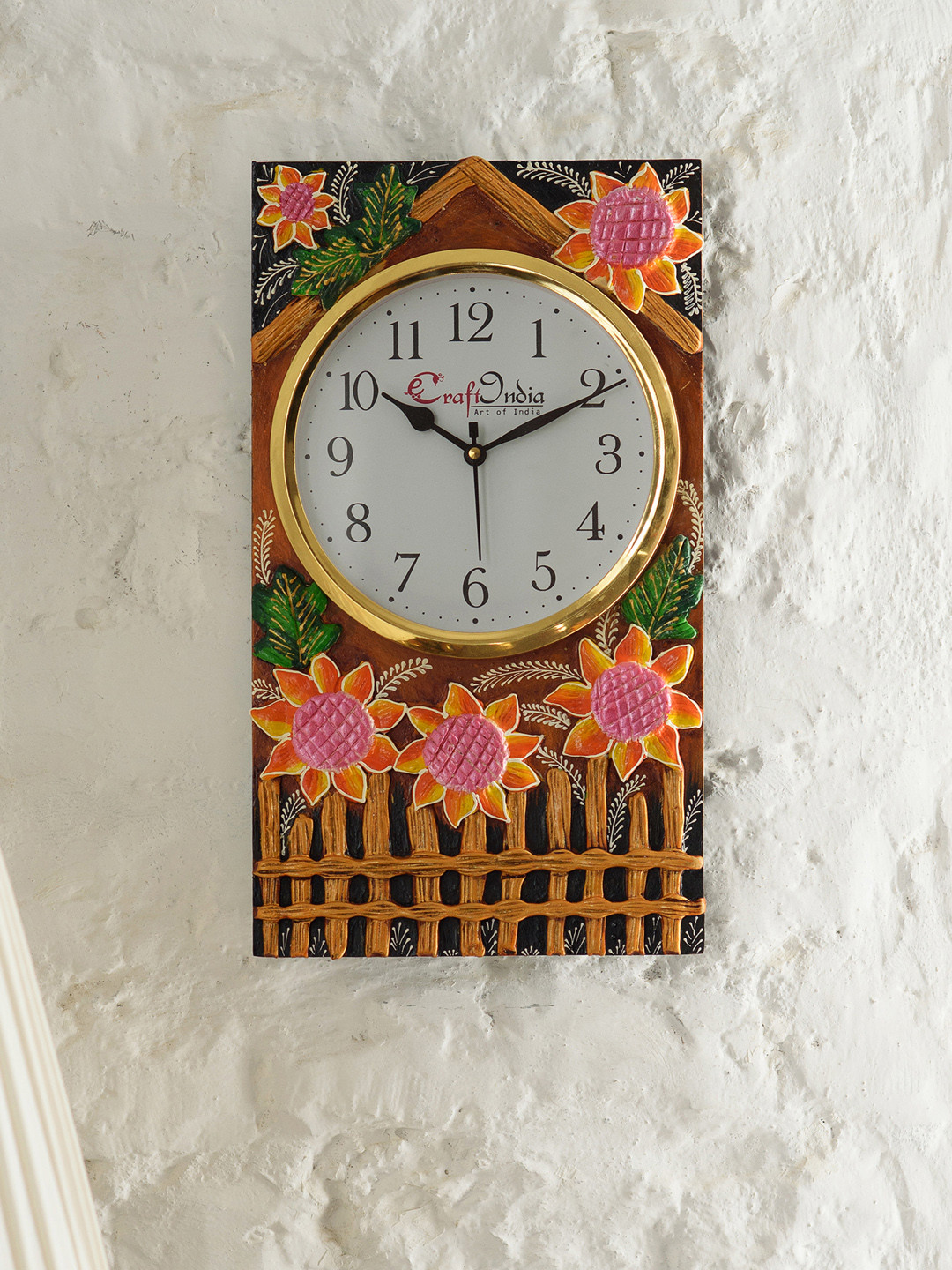 

eCraftIndia White Handcrafted Floral Textured Analogue Wall Clock