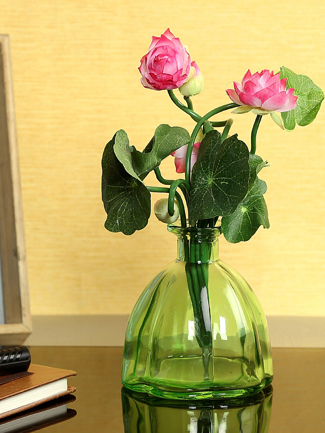 

Aapno Rajasthan Green Glass Flower Vase
