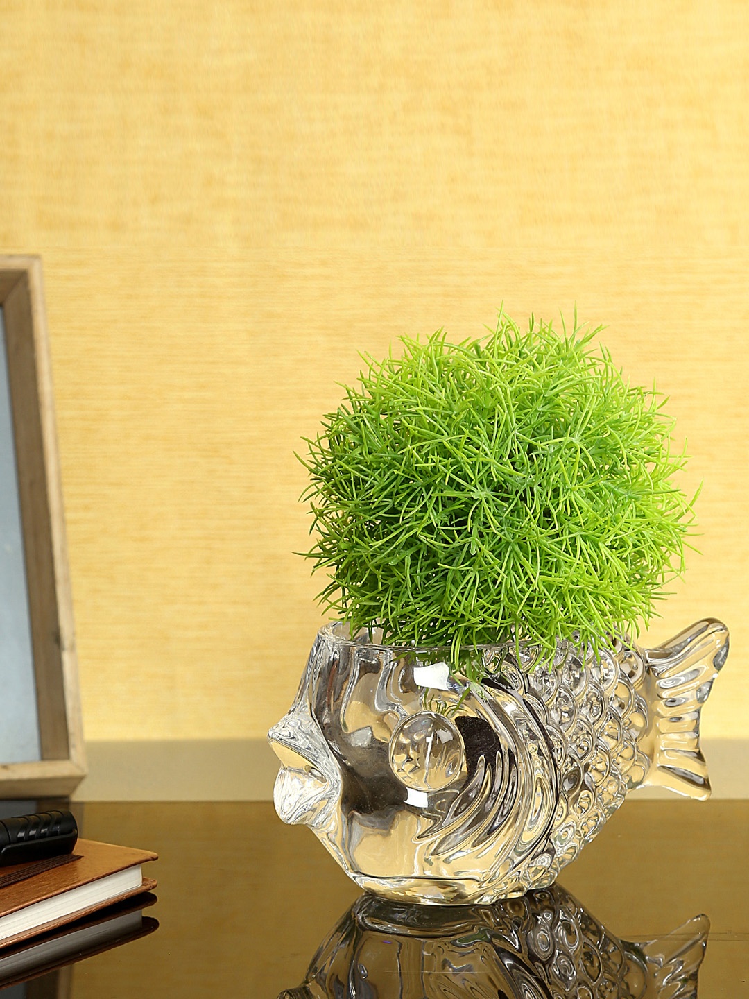 

Aapno Rajasthan Transparent Glass Fish Design Flower Vase
