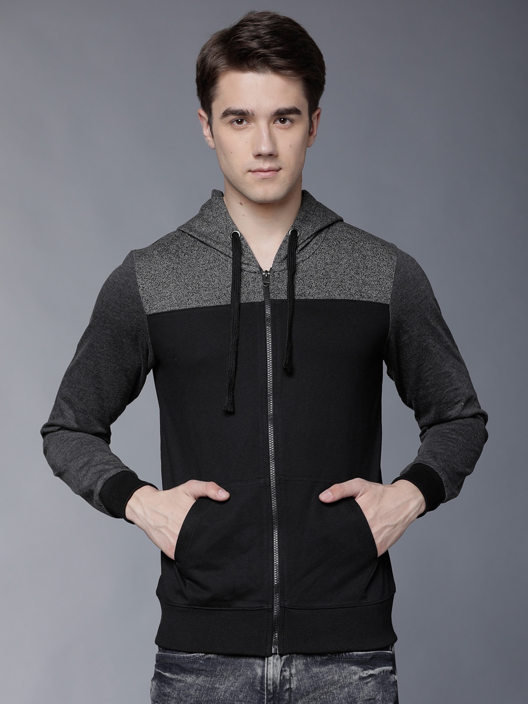 

HIGHLANDER Men Black & Grey Colourblocked Hooded Sweatshirt