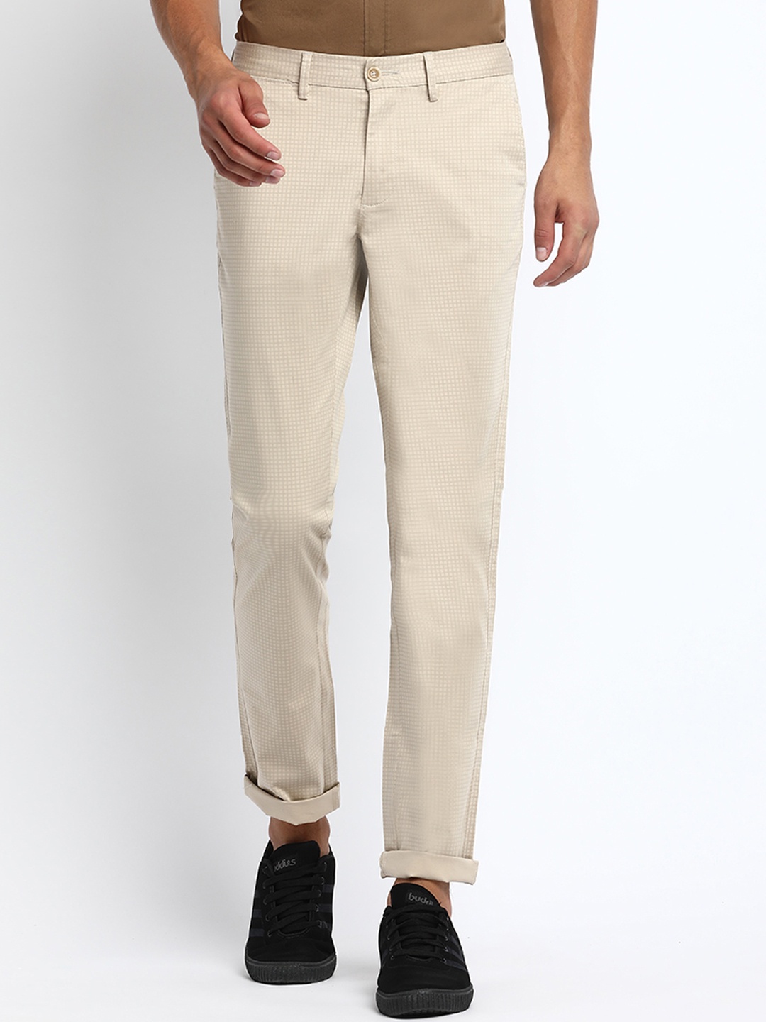 

Basics Men Beige Tapered Fit Checked Chinos