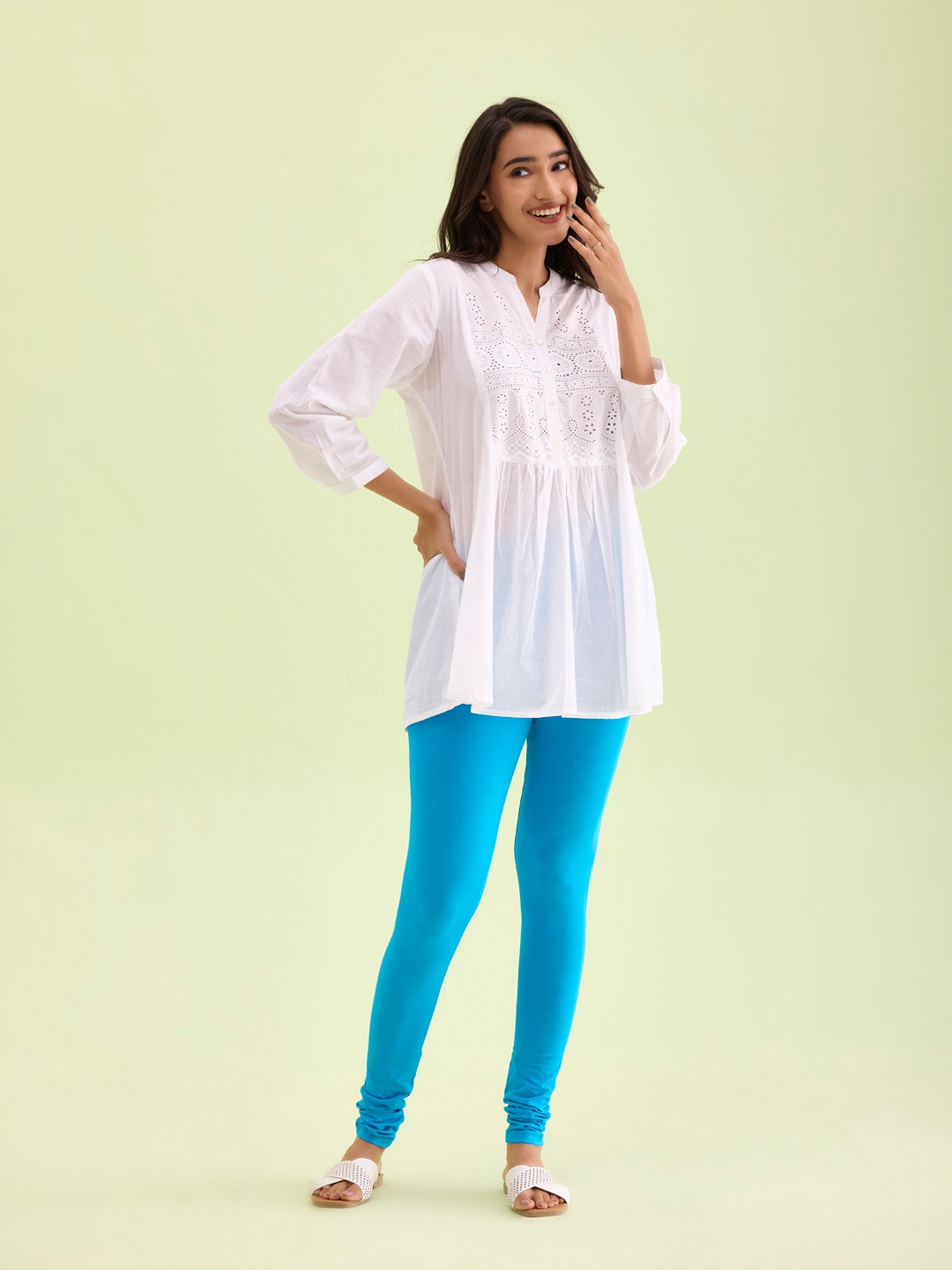 Go Colors Women Turquoise Blue Solid Churidar Length Leggings