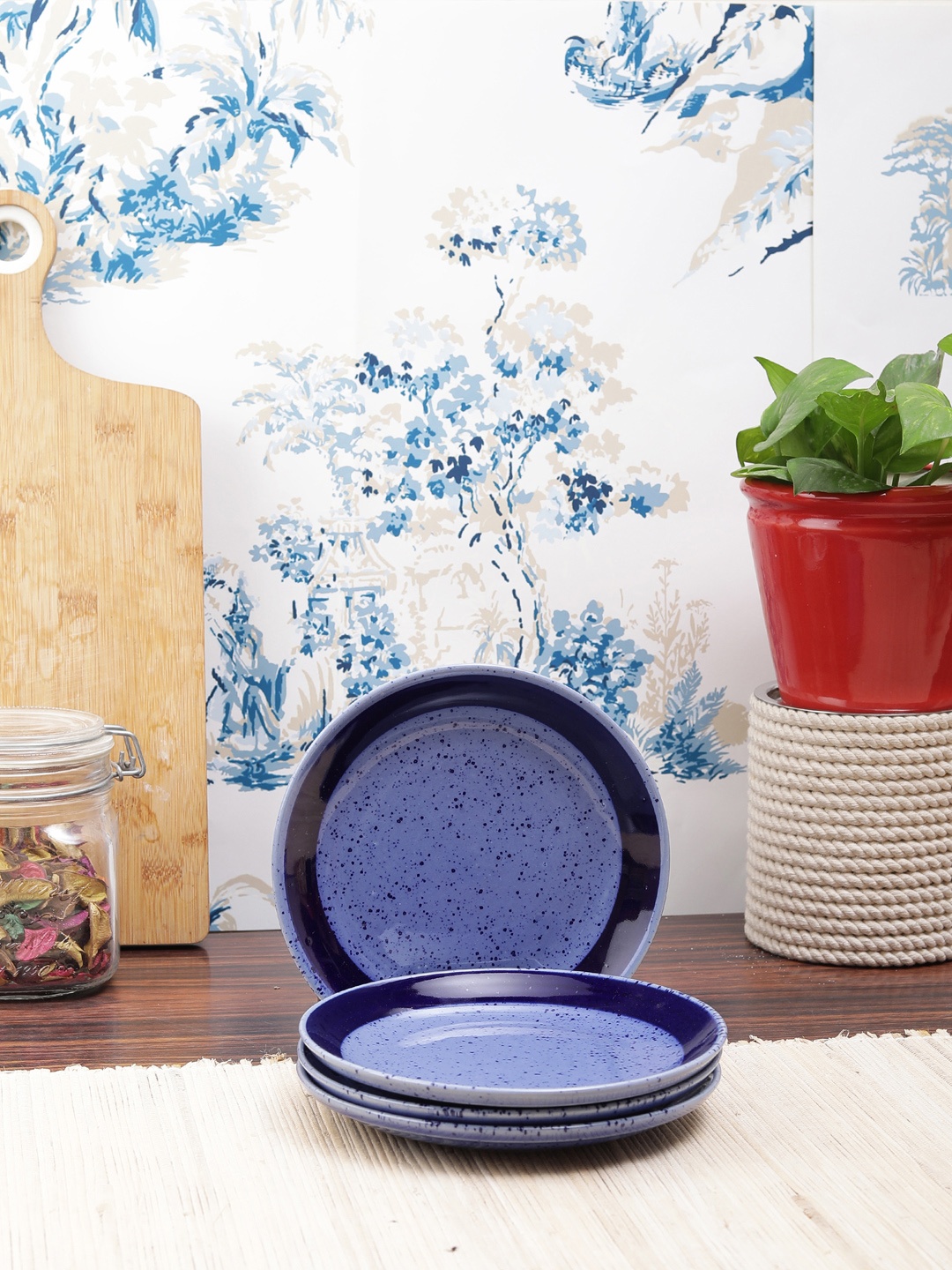 

VarEesha Set of 4 Blue Printed Ceramic Plates