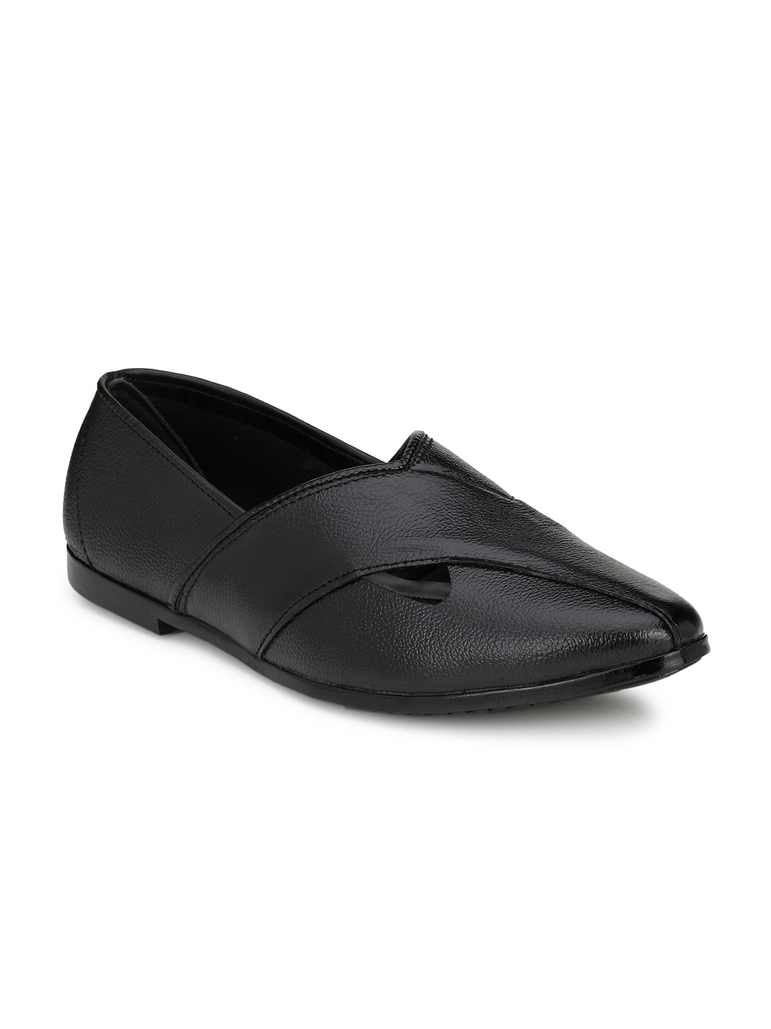 

Eego Italy Men Black Juttis