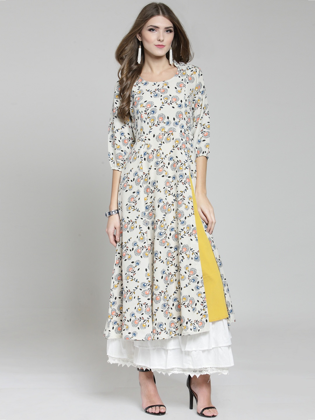 

Sera Women Off-White & Black Printed A-Line Kurta