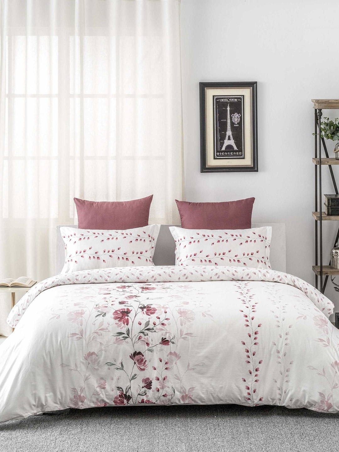 DDecor Off-White Floral Mild Winter 150 GSM Double Bed Comforter