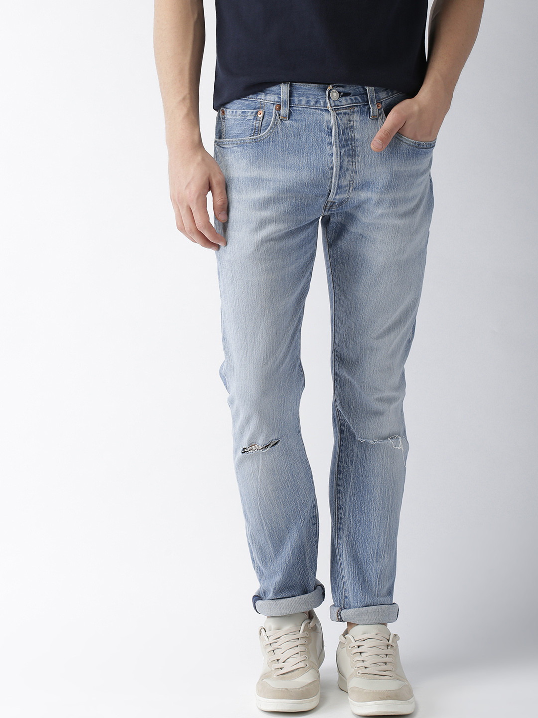 

Levis Men Blue Skinny Fit Mid-Rise Slash Knee Stretchable Jeans 501