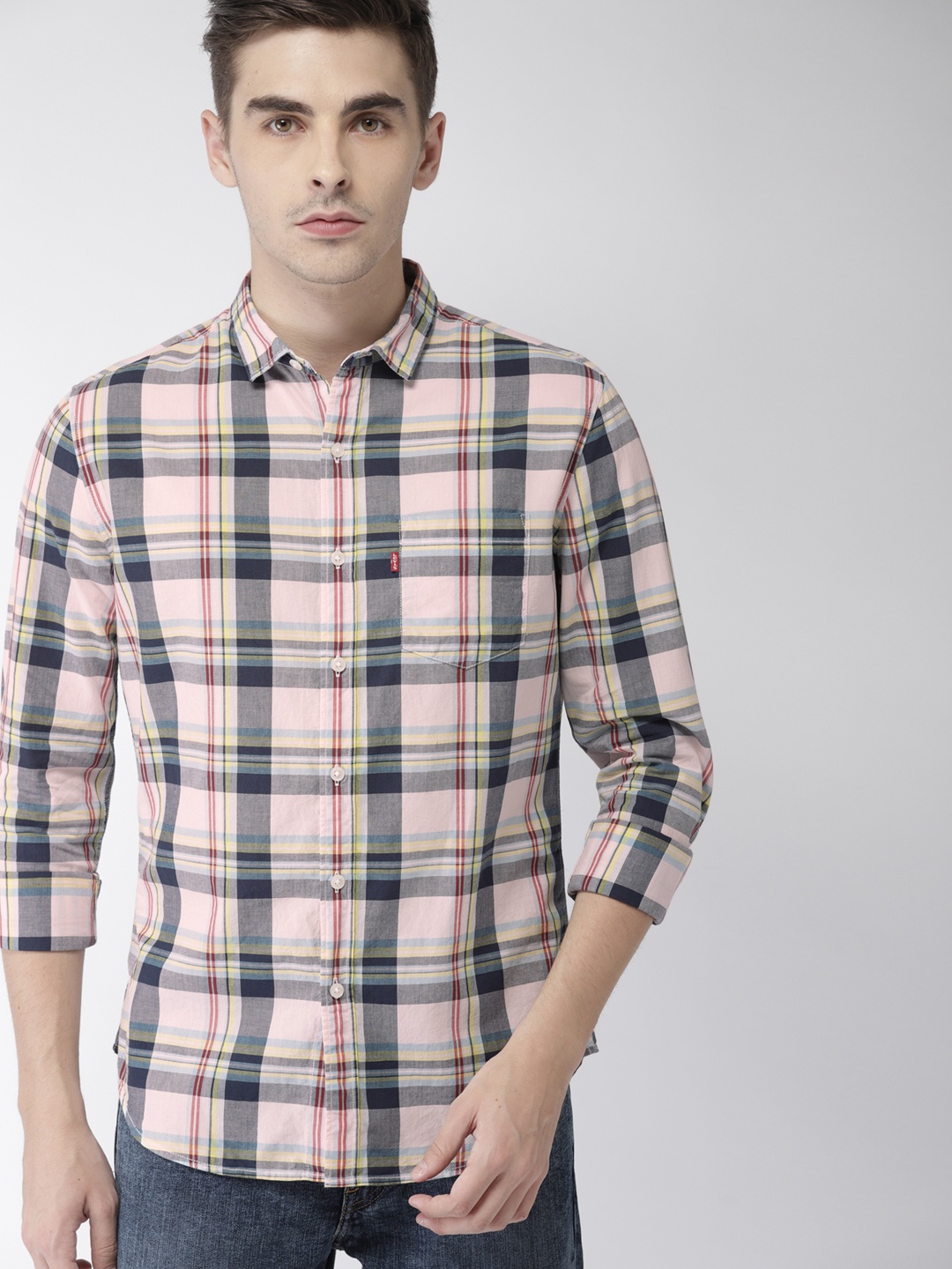 

Levis Men Pink & Grey Slim Fit Checked Casual Shirt