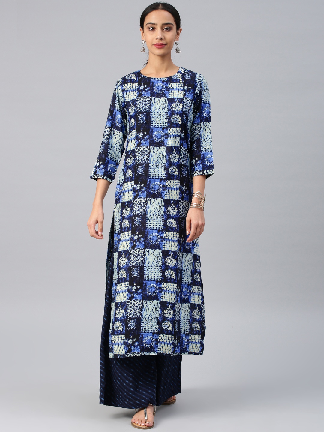 

Vishudh Women Navy Blue & White Printed Kurta with Palazzos