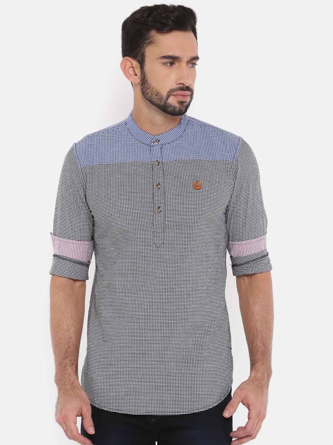 

The Indian Garage Co Men White & Black Checked Straight Kurta