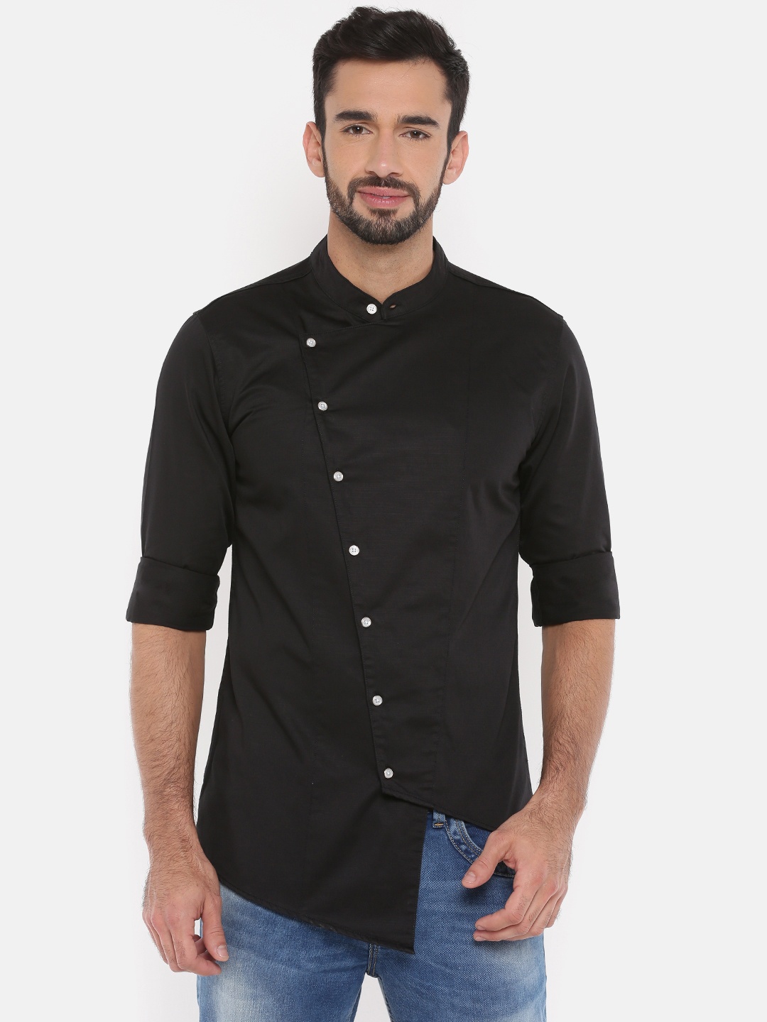 

The Indian Garage Co Men Black Solid Straight Kurta