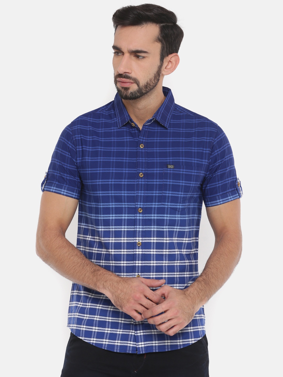 

The Indian Garage Co Men Blue & White Slim Fit Checked Casual Shirt