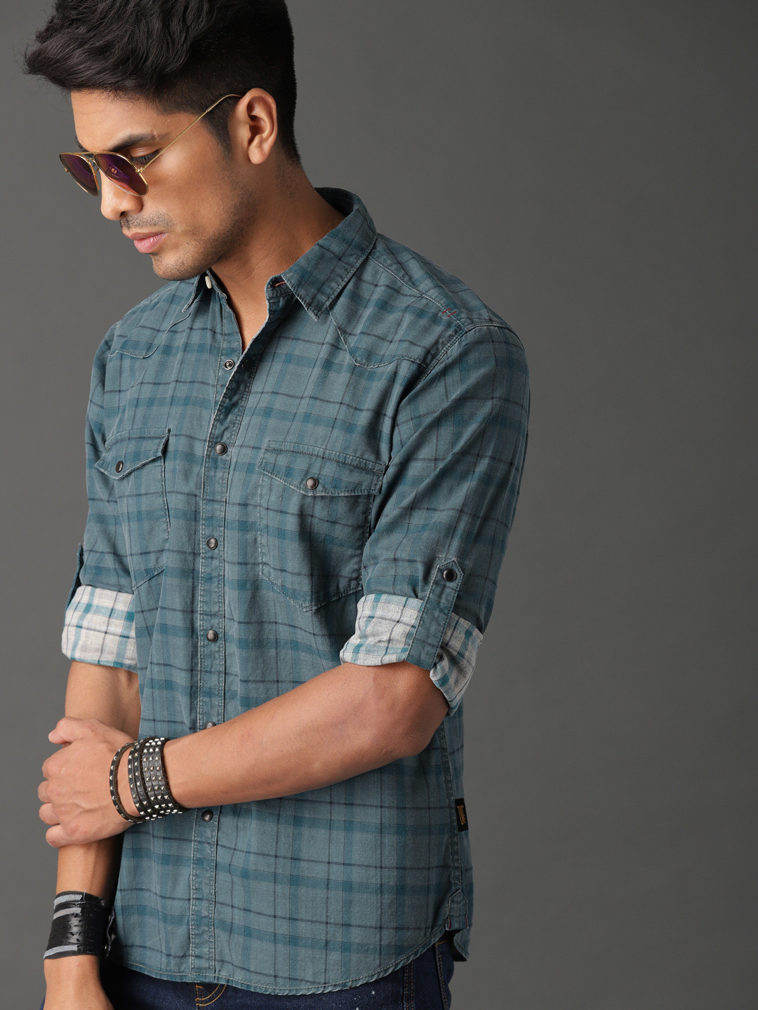 

Roadster Men Green Regular Fit Blotch Checked Sustainable Casual Shirt