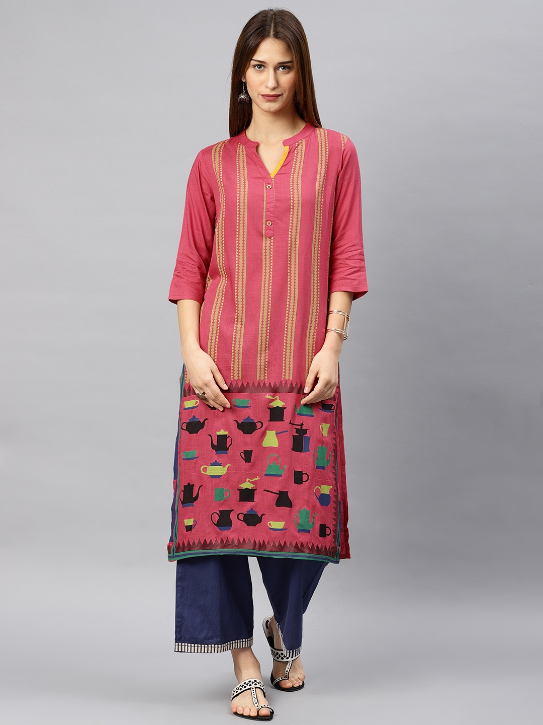 

Alena Women Pink Printed Straight Kurta
