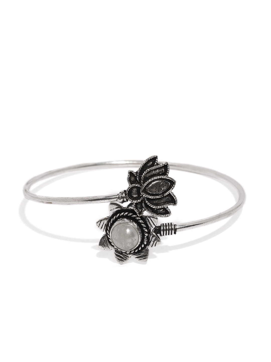 

Zaveri Pearls Silver-Toned Oxidised Kada Bracelet