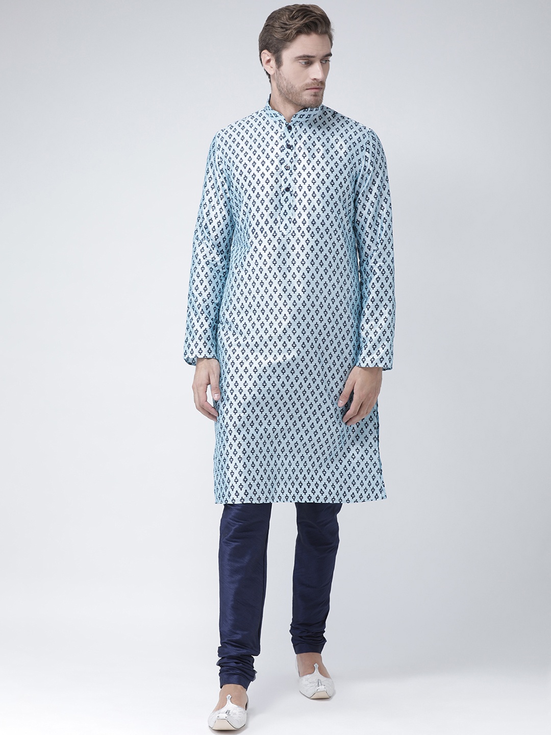 

DEYANN Men Blue & Navy Blue Printed Kurta with Churidar