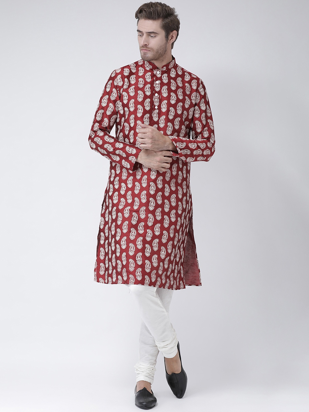 

DEYANN Men Maroon & Off-White Printed Kurta with Churidar