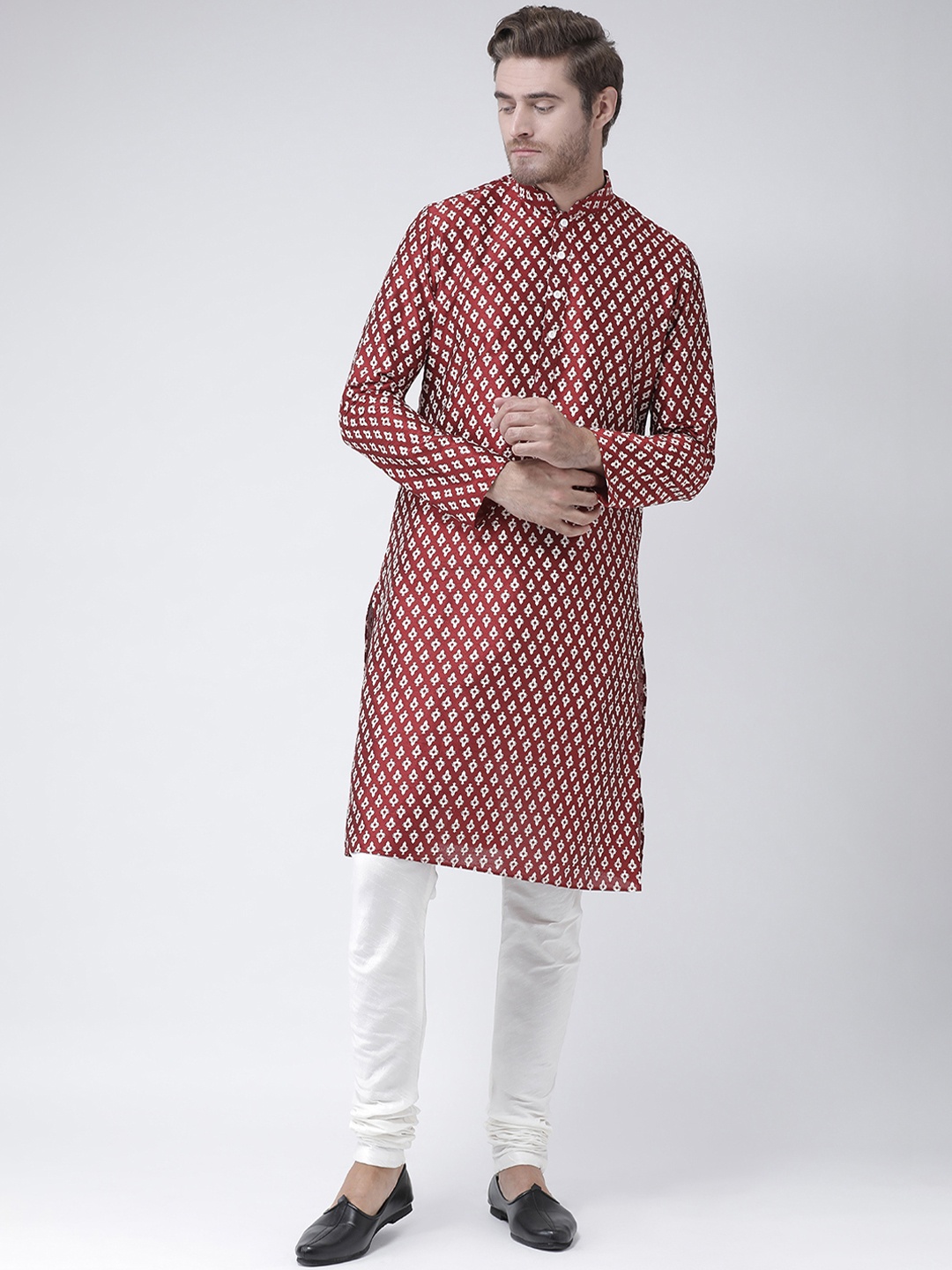 

DEYANN Men Maroon & Off-White Printed Kurta with Churidar
